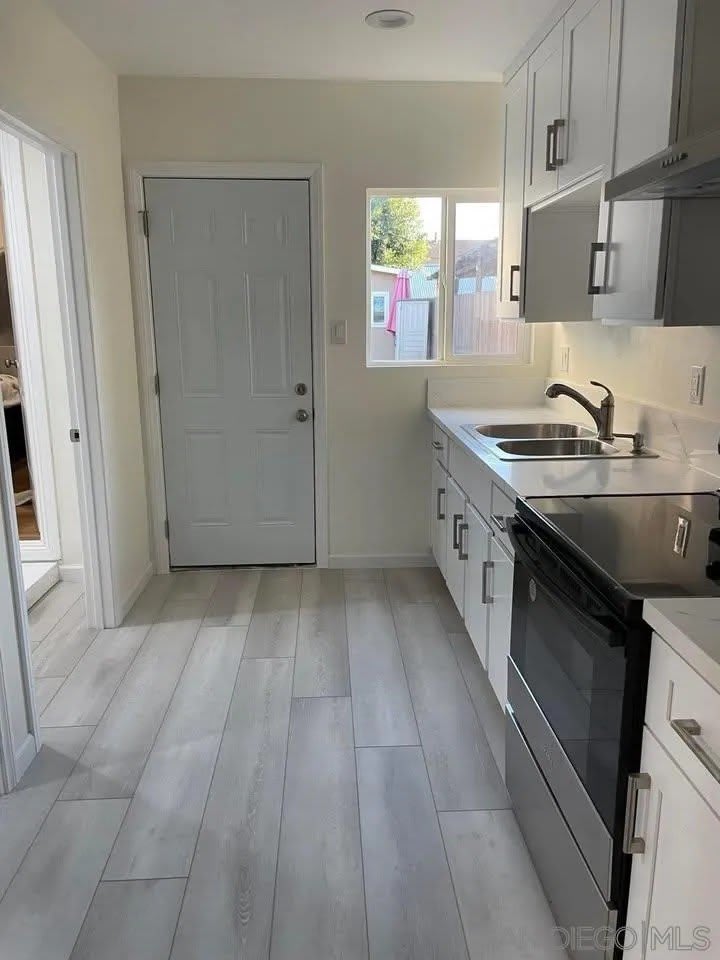 158 W 225Th St – photo 2