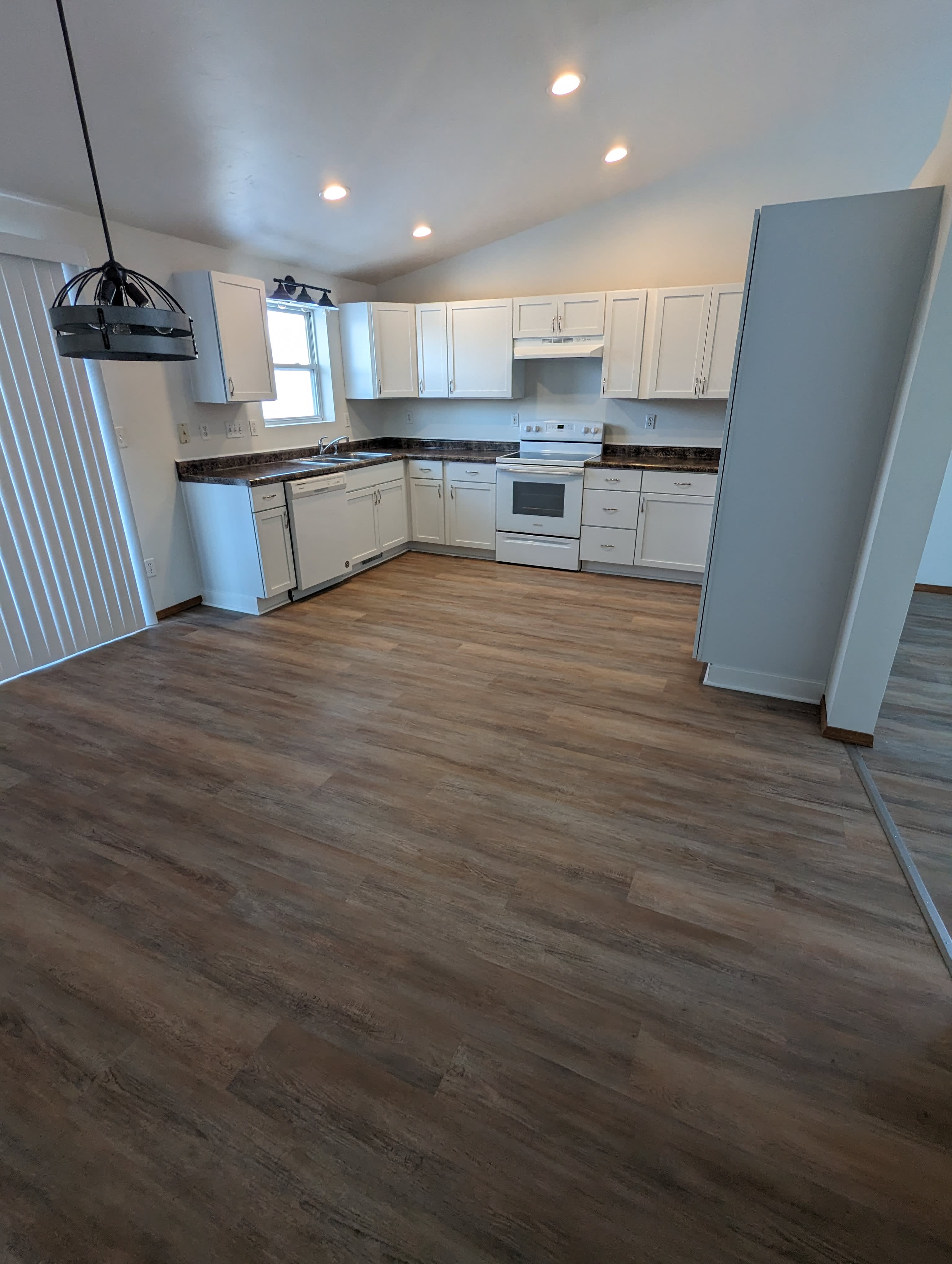 2949 Popplewood Ct – photo 5