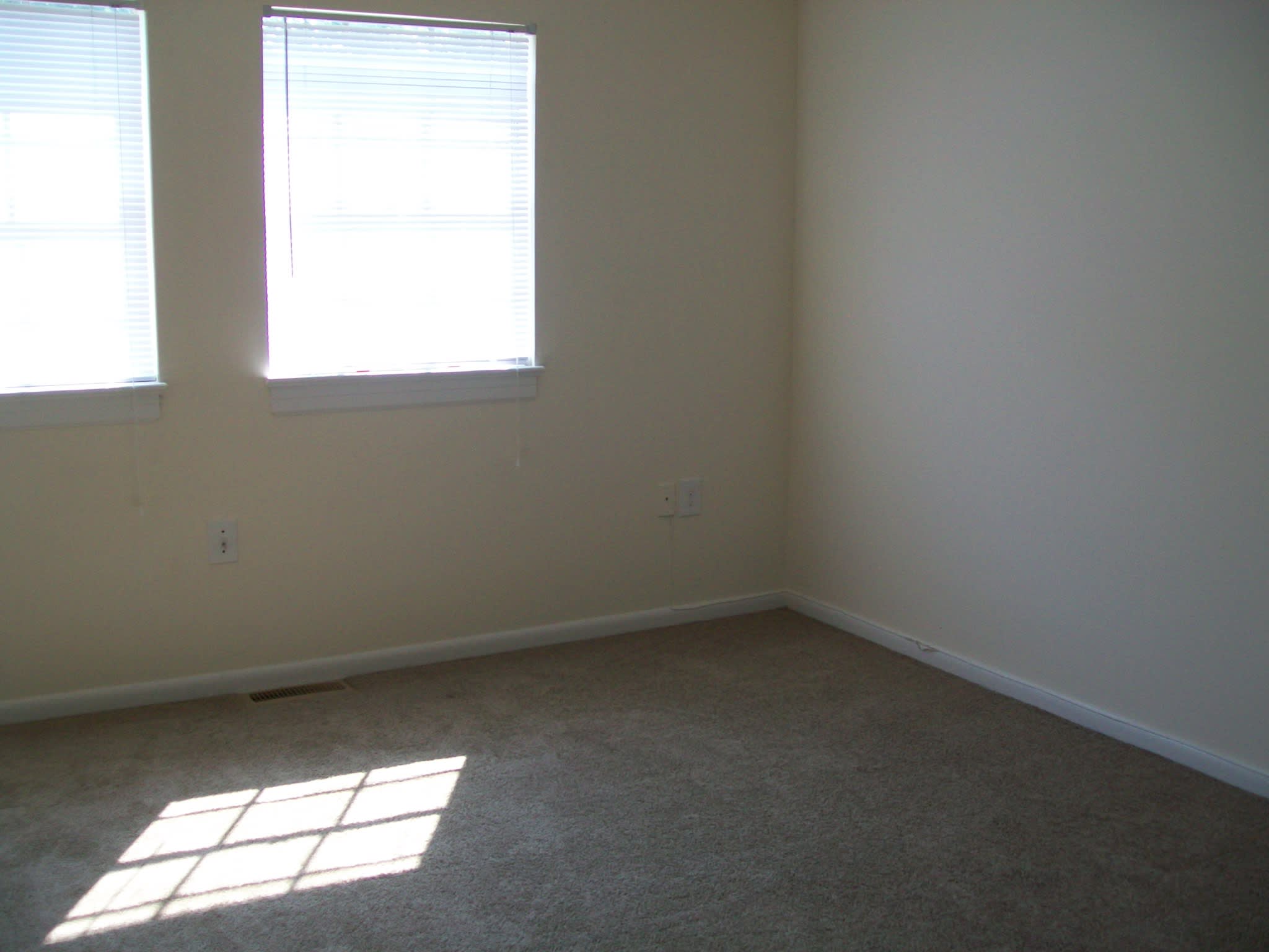 3521 Bolling Road – photo 4