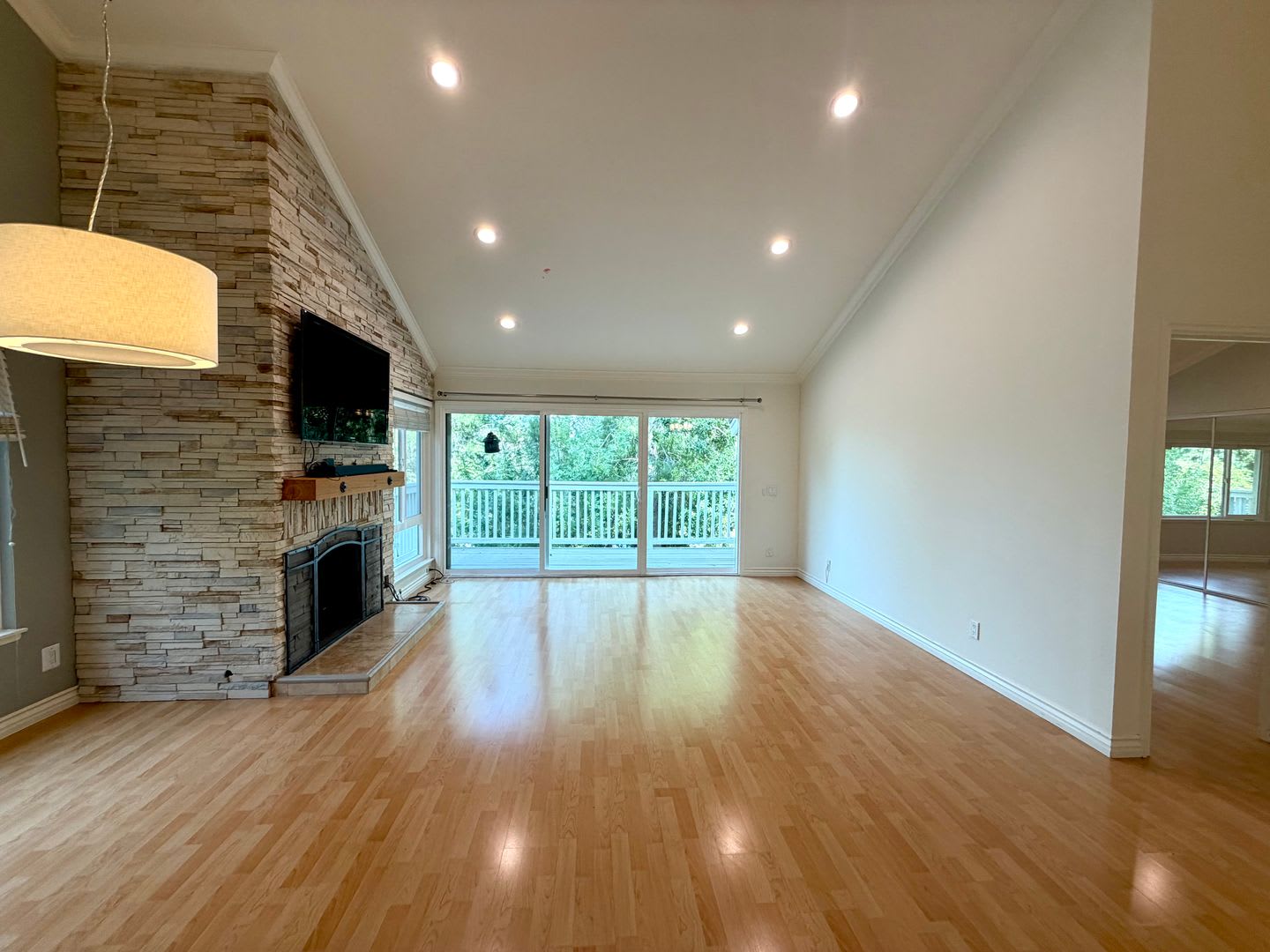 Beautiful 4 Bedroom 2 5 Bath Home In Oak Park – photo 5