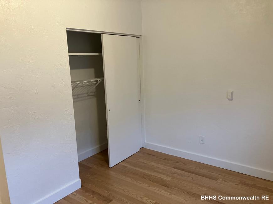 111 Walnut St – photo 3