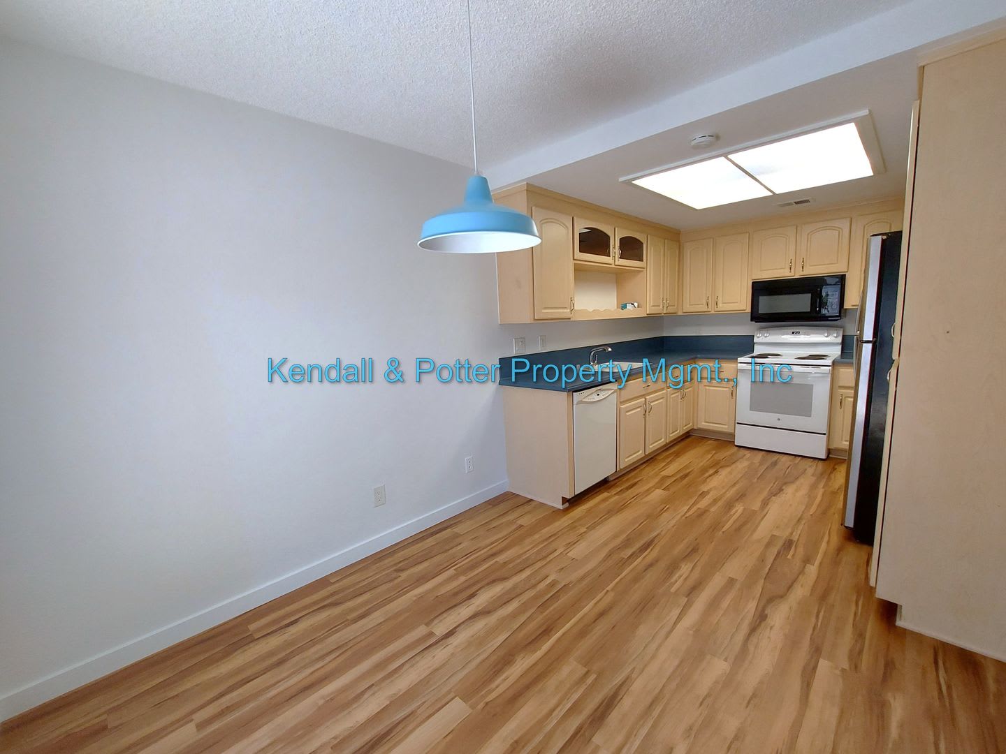 Quiet Setting 2BR 1BA in Soquel Knolls – photo 4