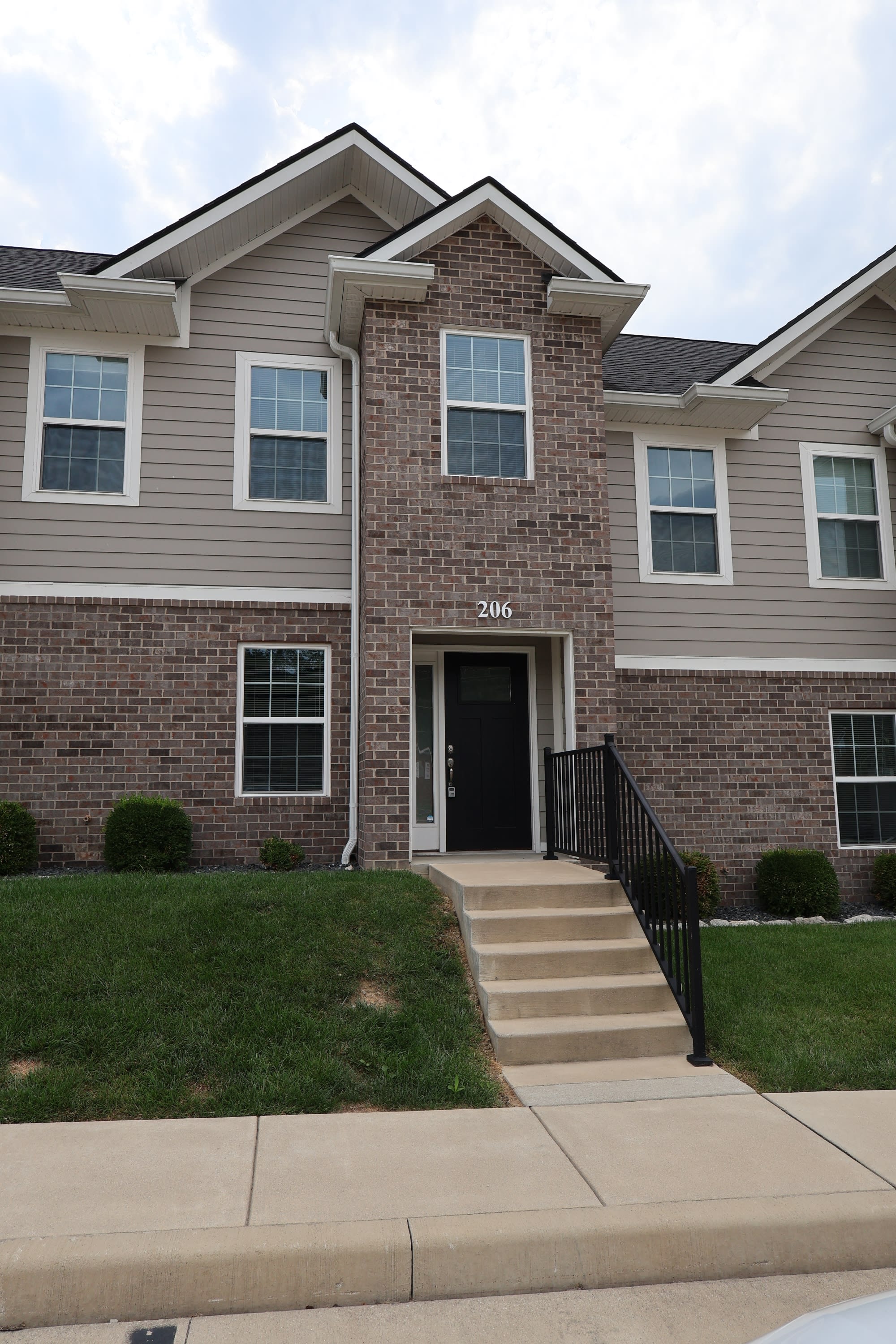 206 Terrace Drive – photo 2