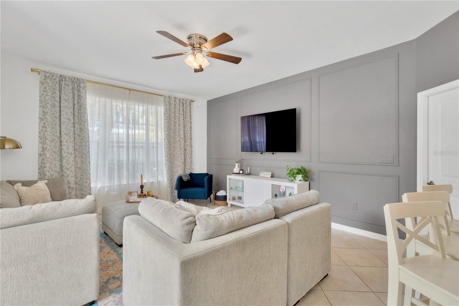 8307 Manor Club Circle – photo 3