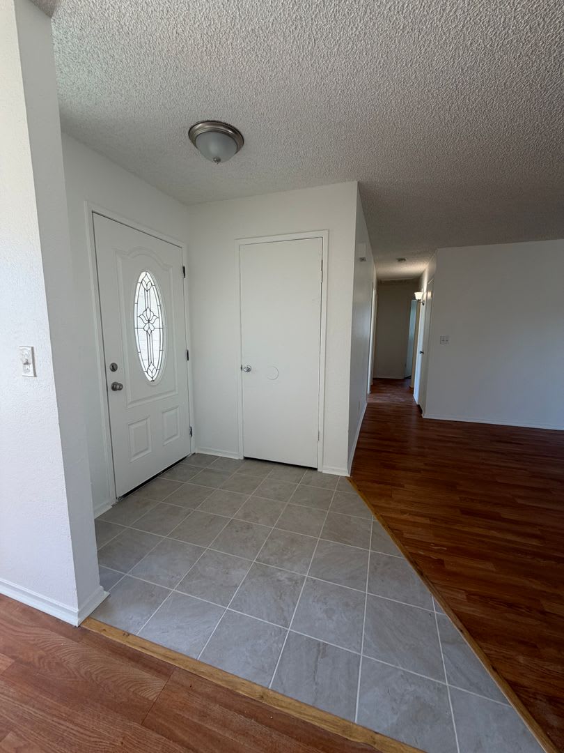 4 Bedroom Home In Avenal Ca – photo 2