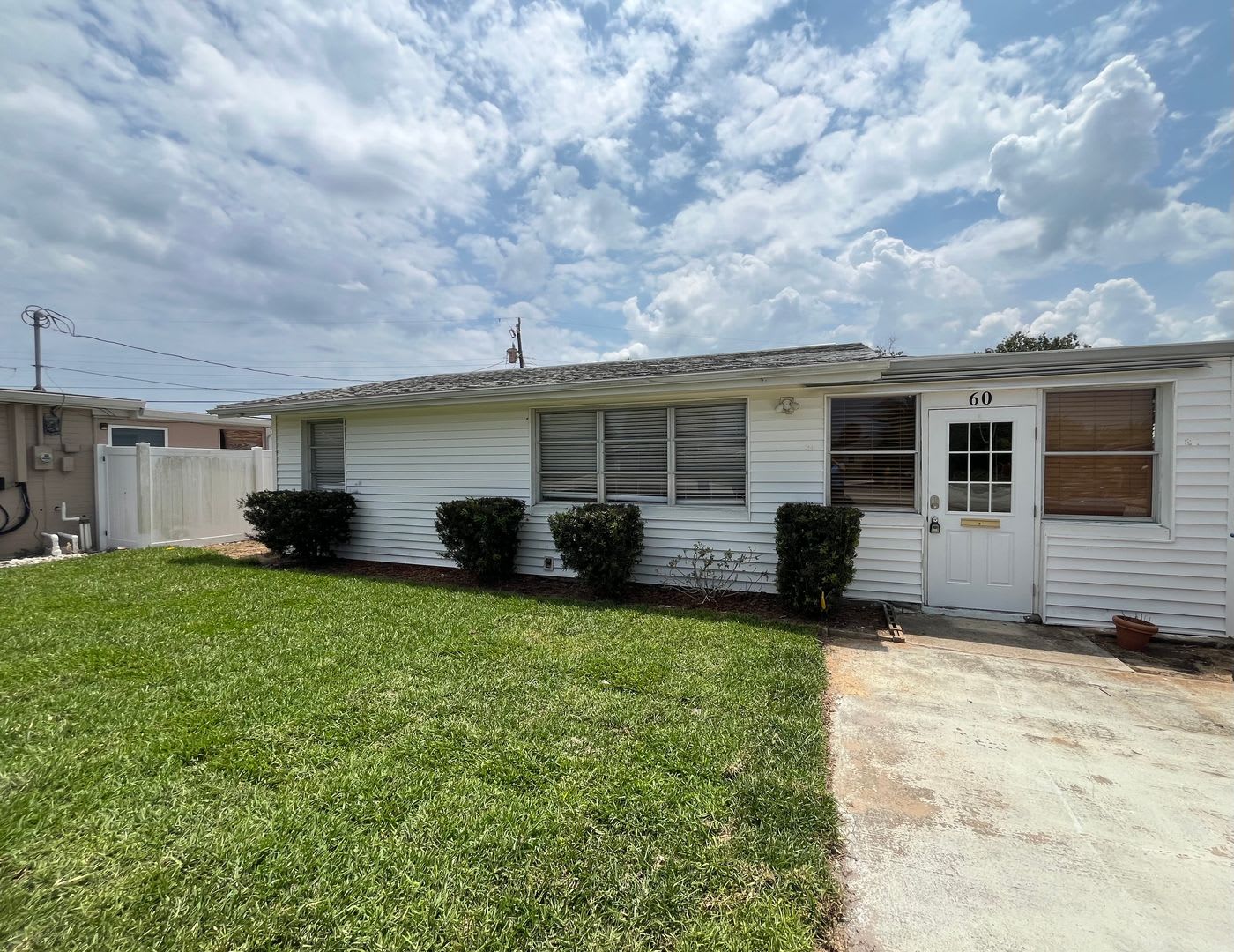 Beach Bungalow – photo 1