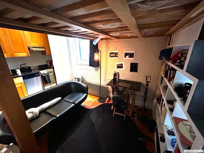318 West 106Th Street – photo 4