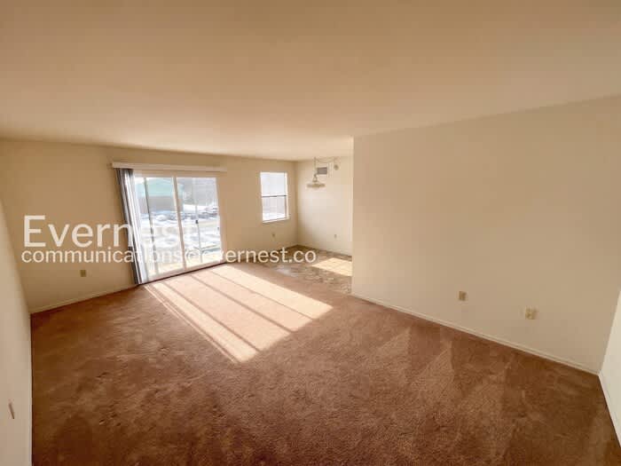 12914 North Cresap Street – photo 2