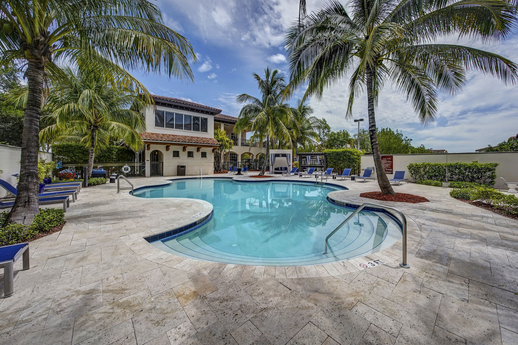 Solle Davie Luxury Apartments – photo 4
