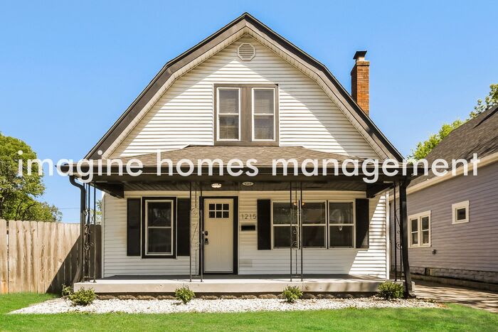 1215 North Olney Street – photo 1