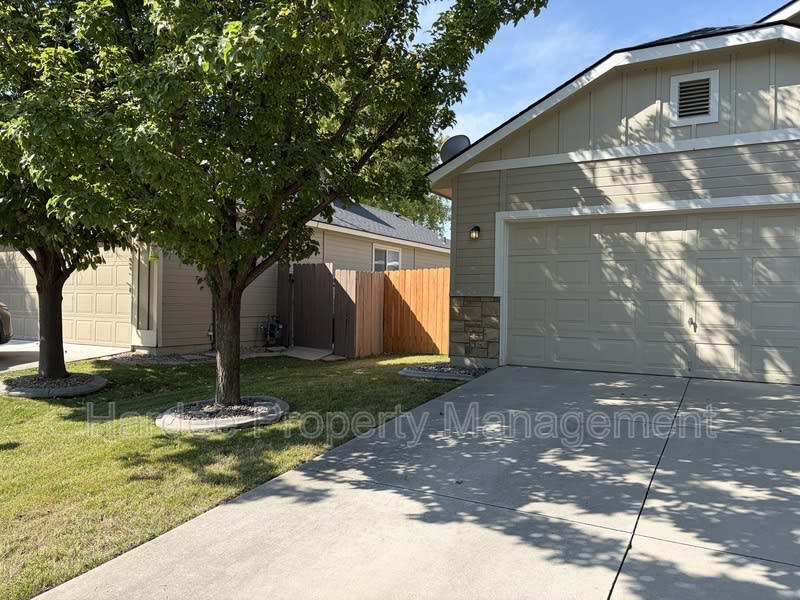 677 N Kayden Way – photo 3