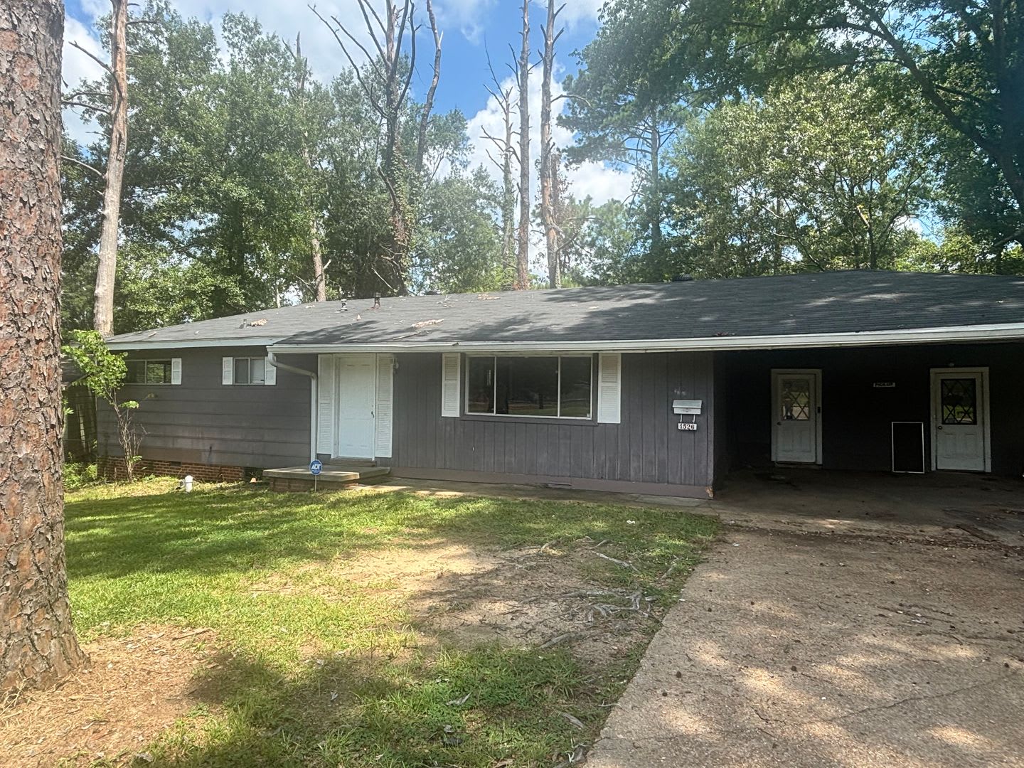 1526 West McDowell Rd Jackson, MS 39204 – photo 1