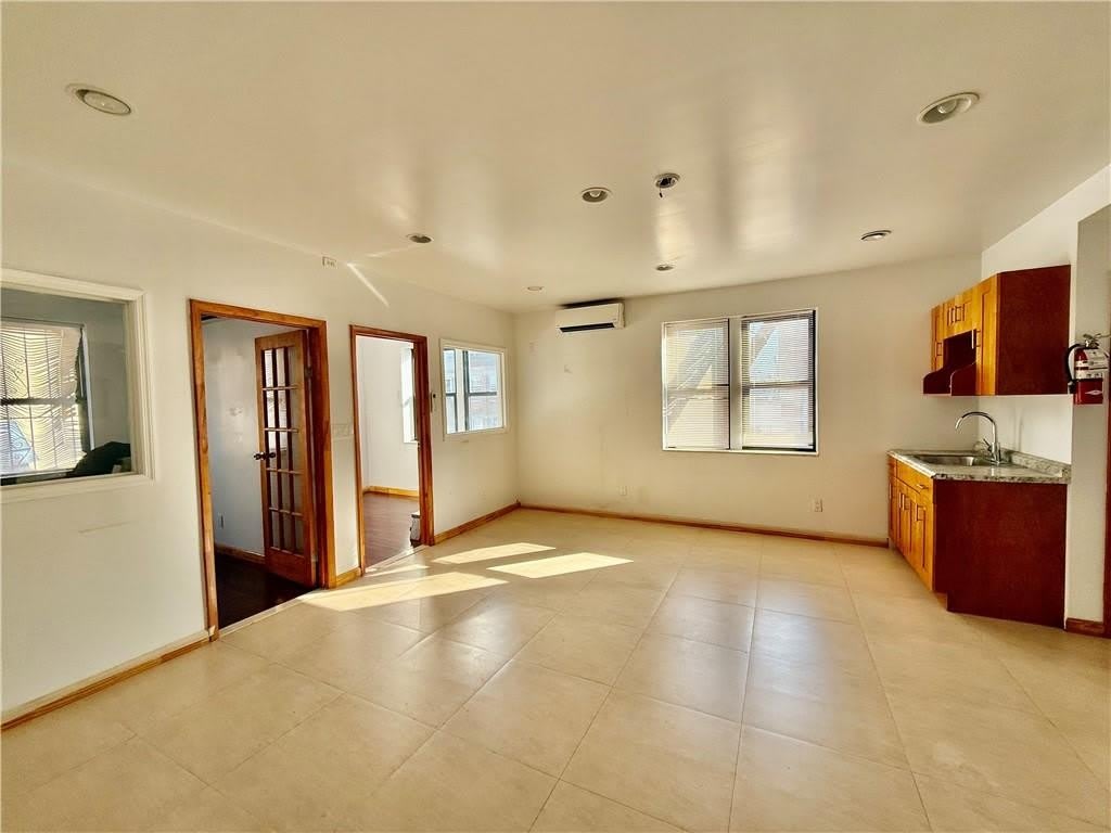 6923 18th Avenue – photo 1
