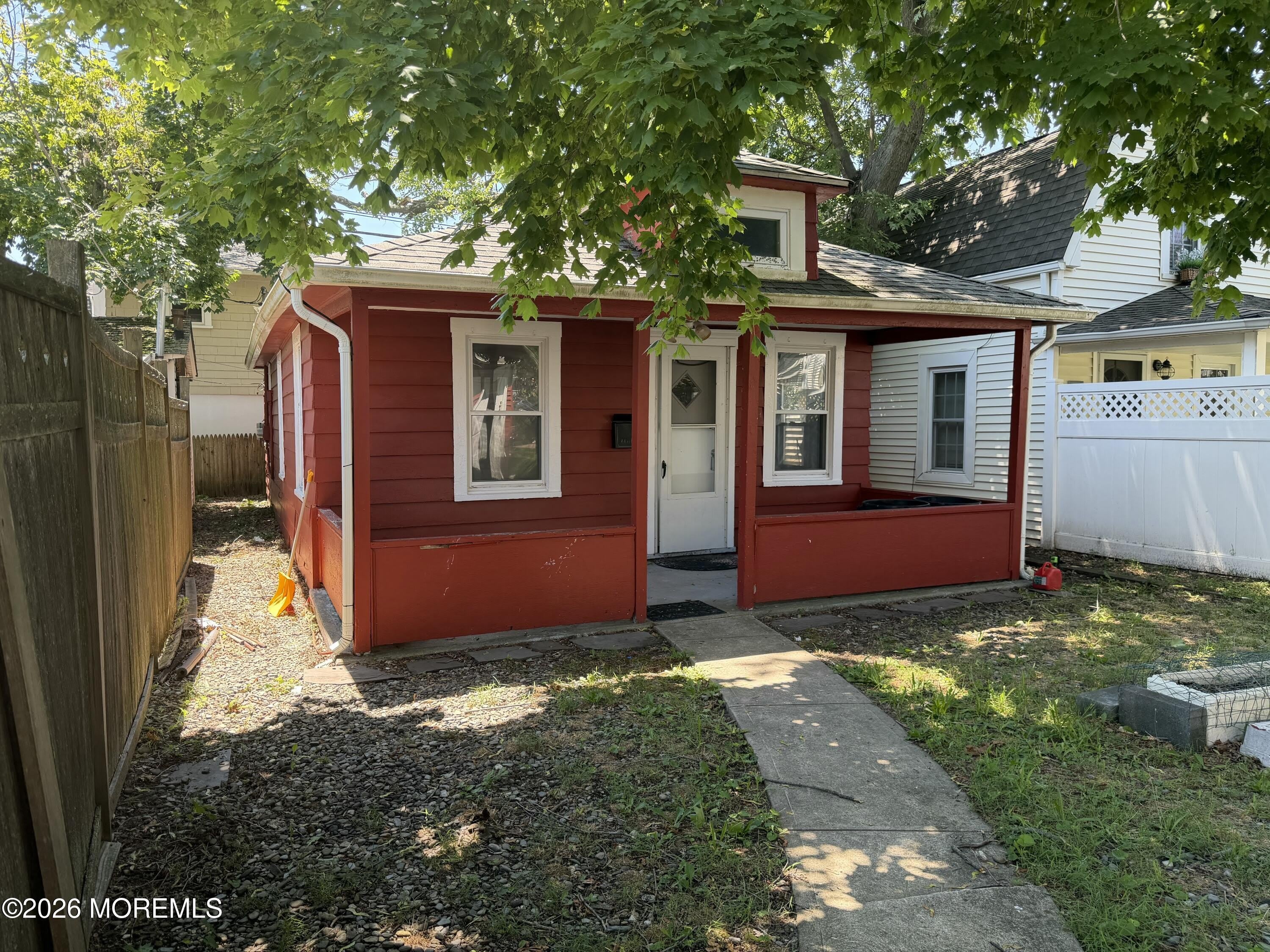 405 1/2 Brinley Avenue – photo 2