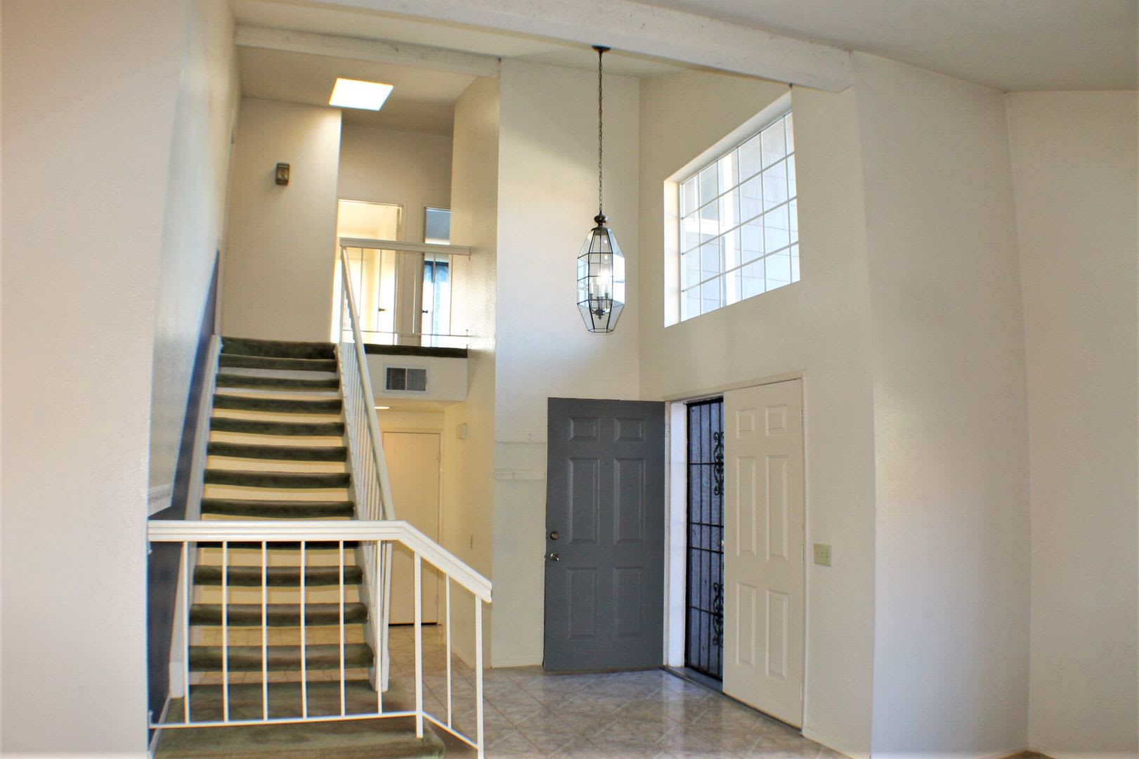 Great Family Home in Moreno Valley – photo 4