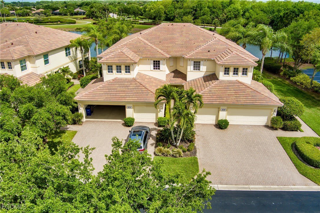 3120 Meandering Way – photo 1