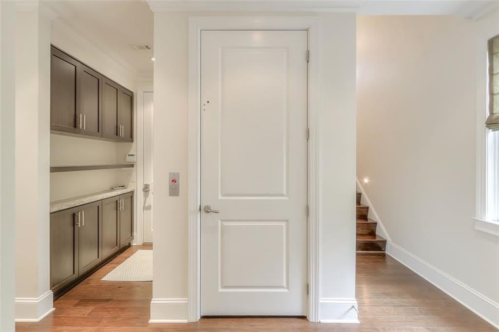 1317 Dover Circle NE – photo 5
