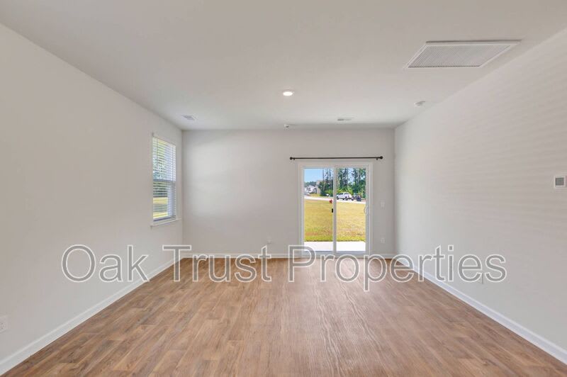 600 Ladywood Drive – photo 5