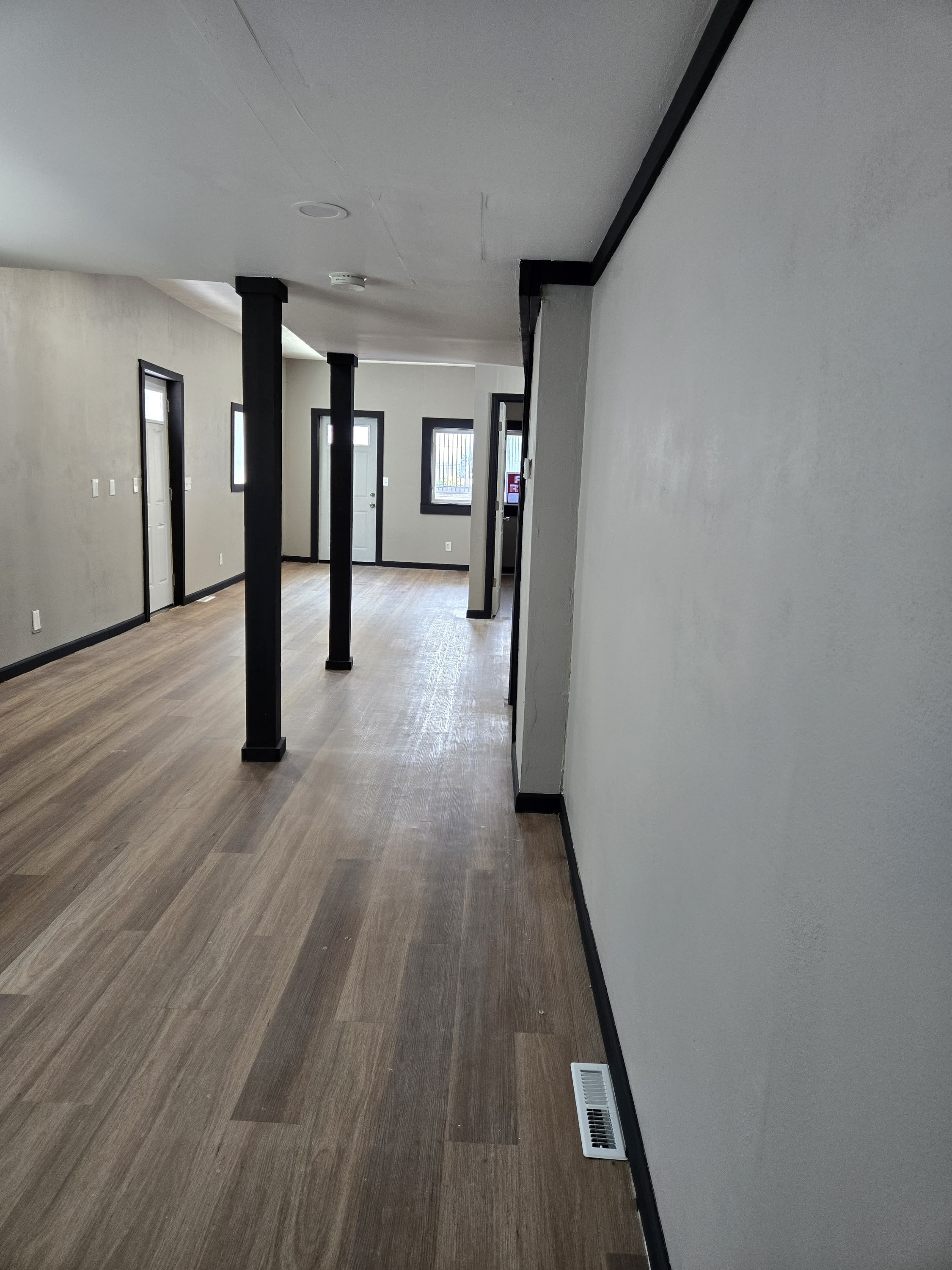 2605 West 18th Street – photo 3