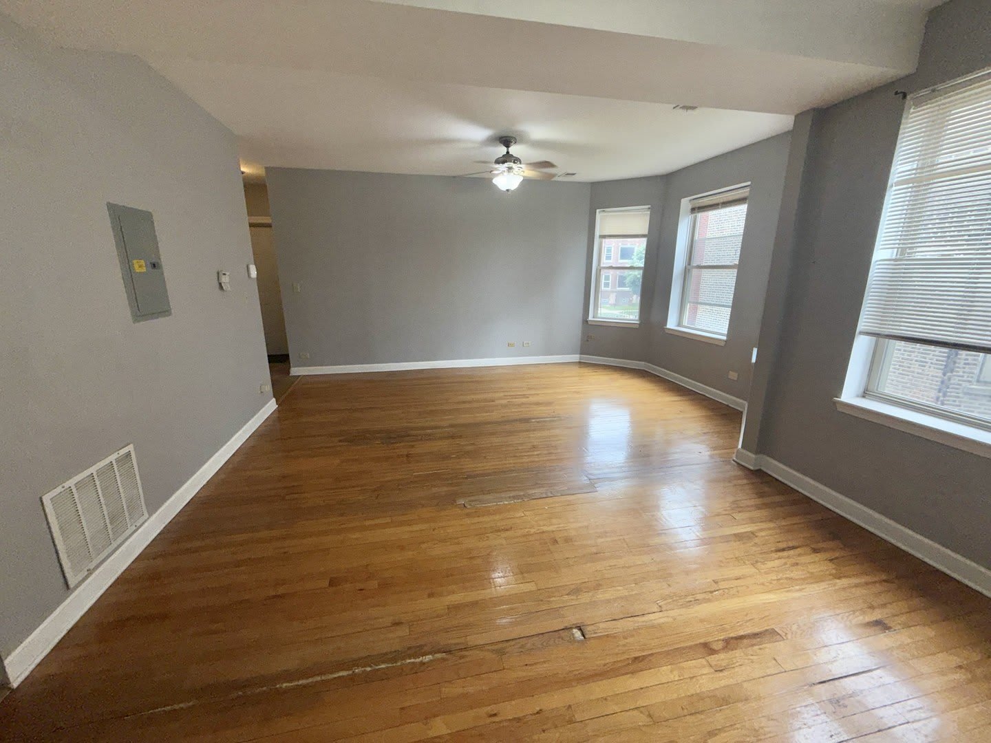 7722 S Cornell Avenue – photo 2