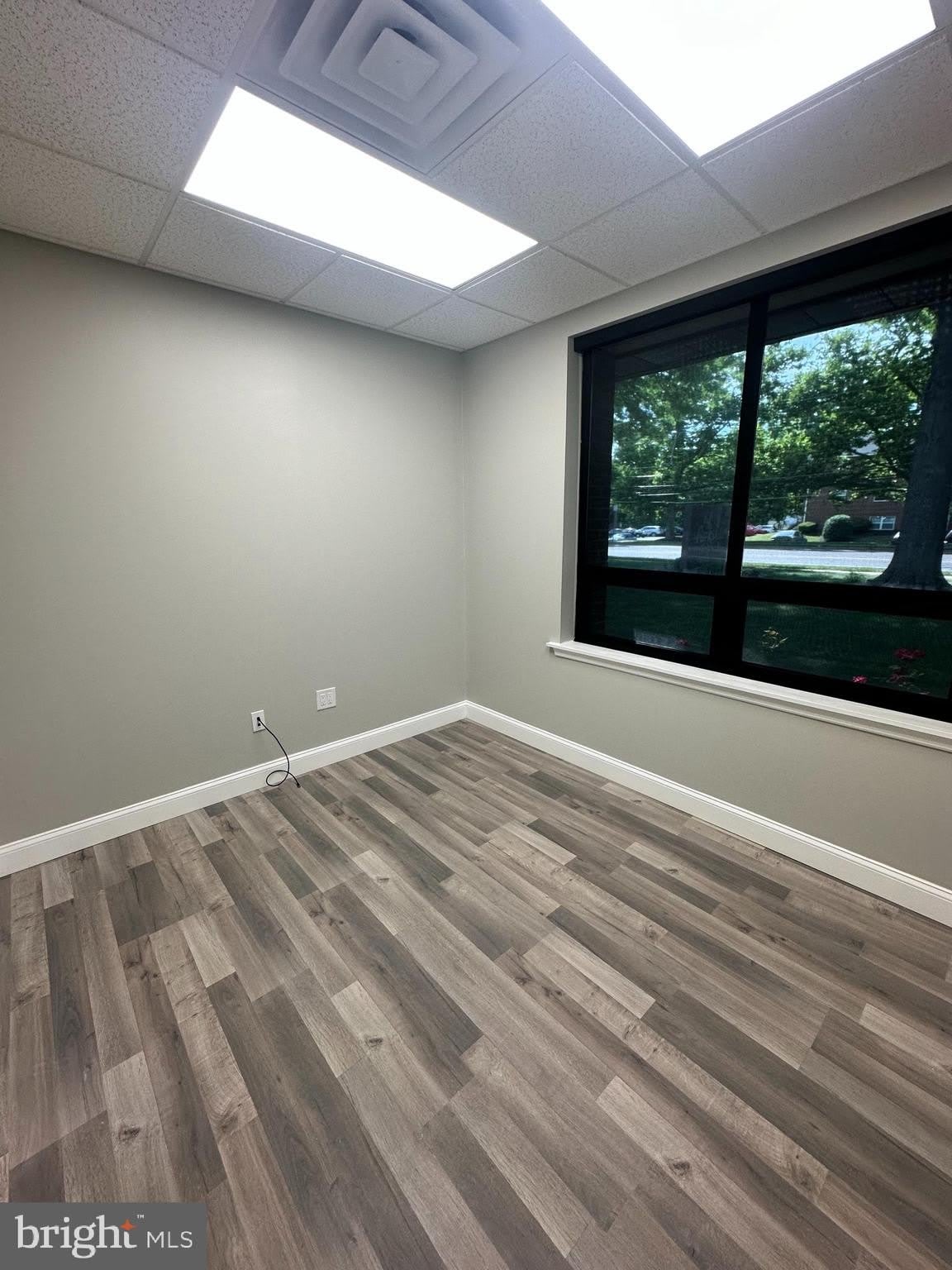 1450 PARKSIDE Avenue – photo 4