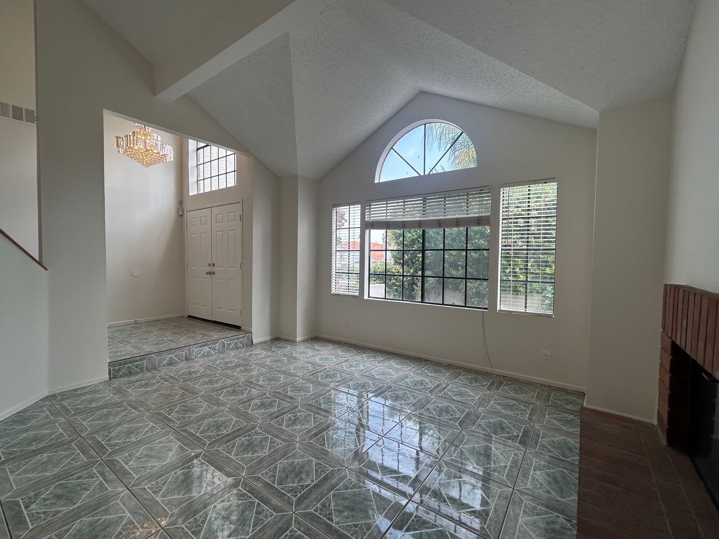 3068 Prado Ln 5 Bedroom 3 Bath Home In Reche Canyon – photo 4