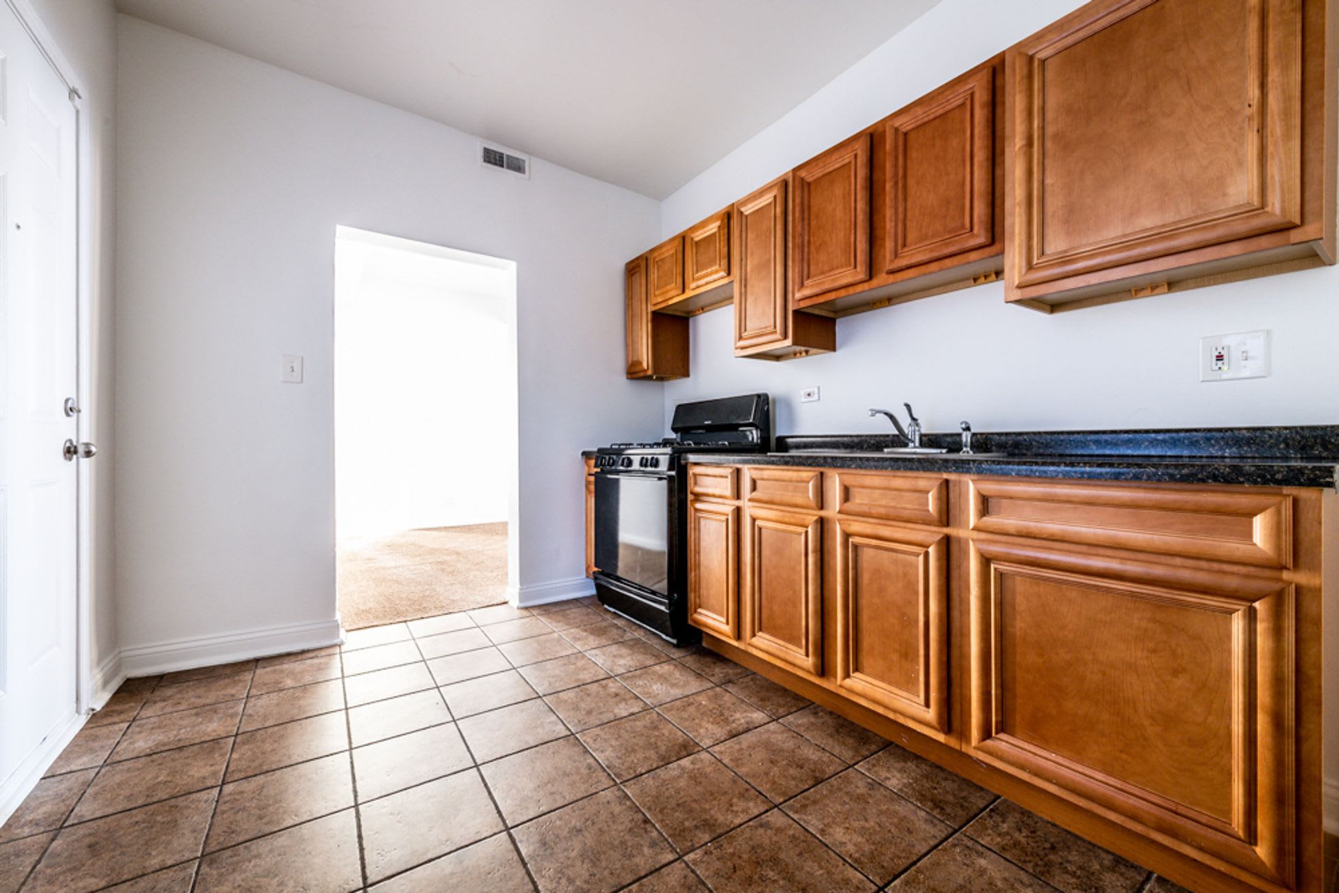 1236 S Lawndale Ave – photo 4