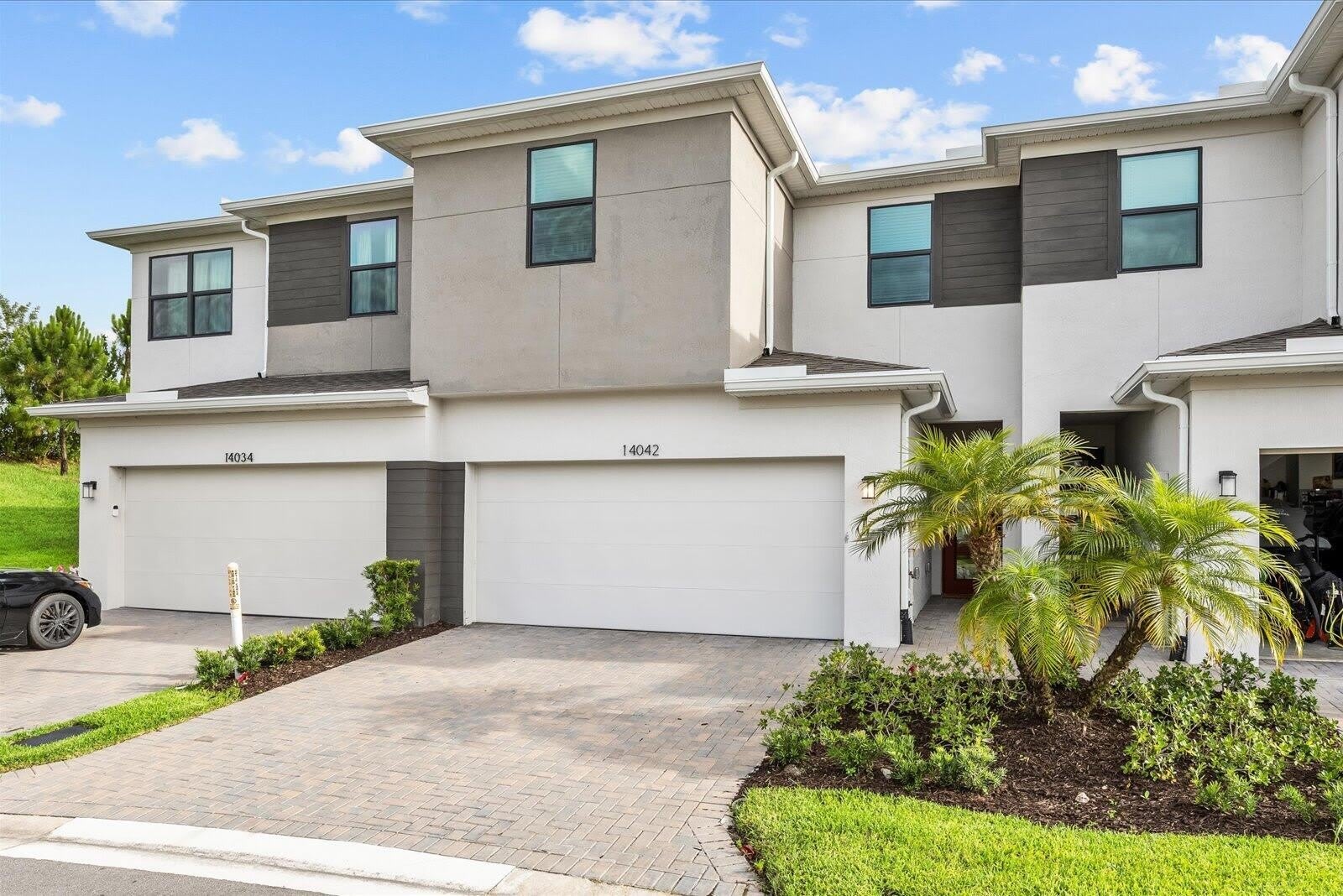 14042 SW Thorens Drive – photo 2