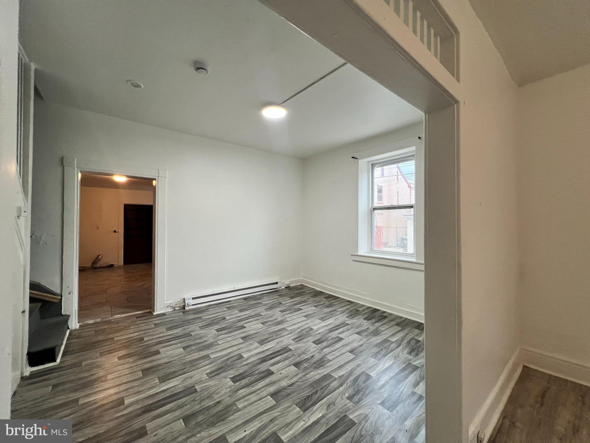 148 E WASHINGTON Street – photo 5