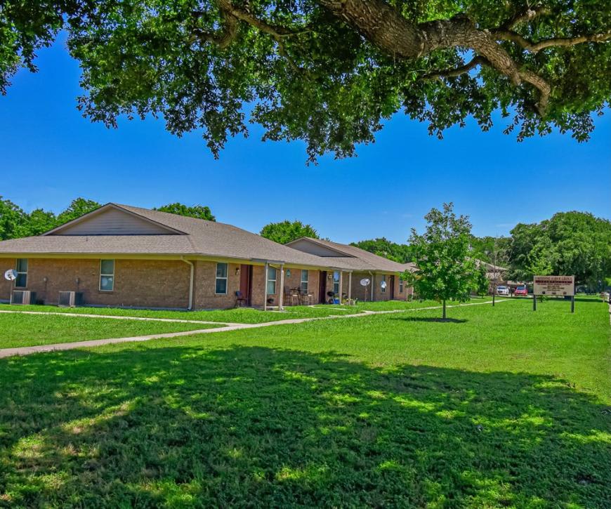 200 Daniel Dr – photo 4