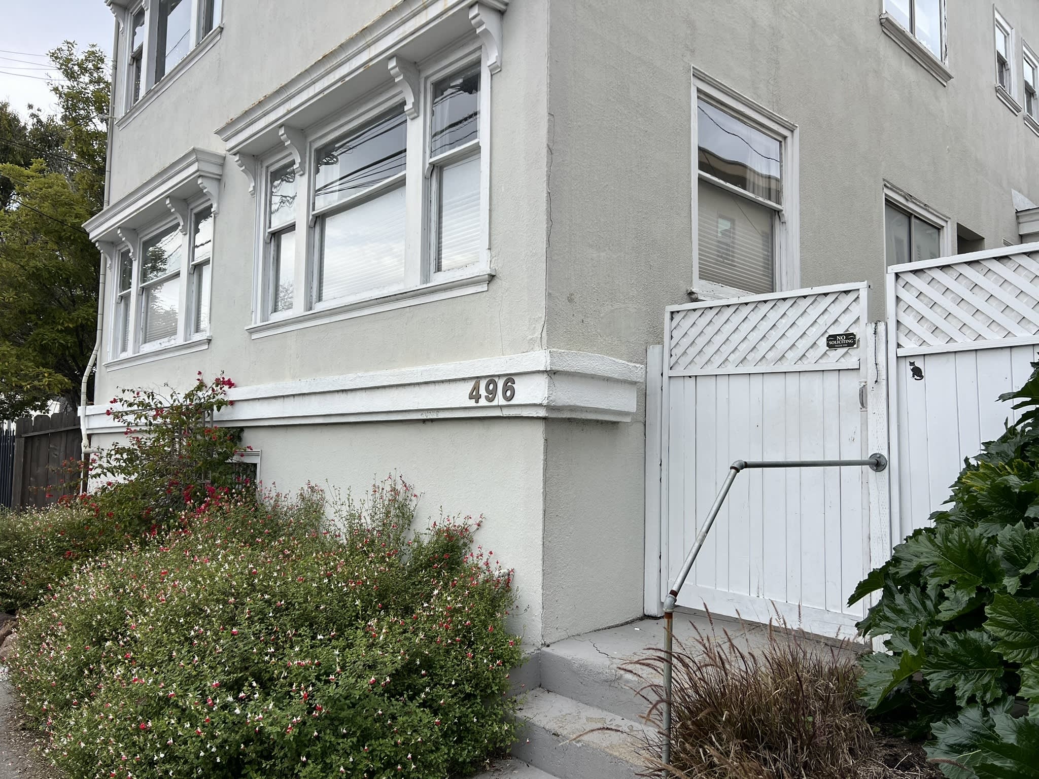496 41st Street – photo 1