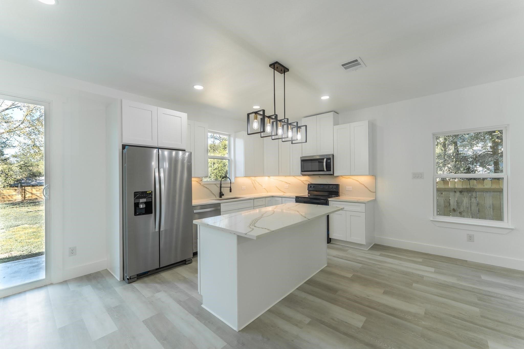 316 Beckham Street W – photo 5