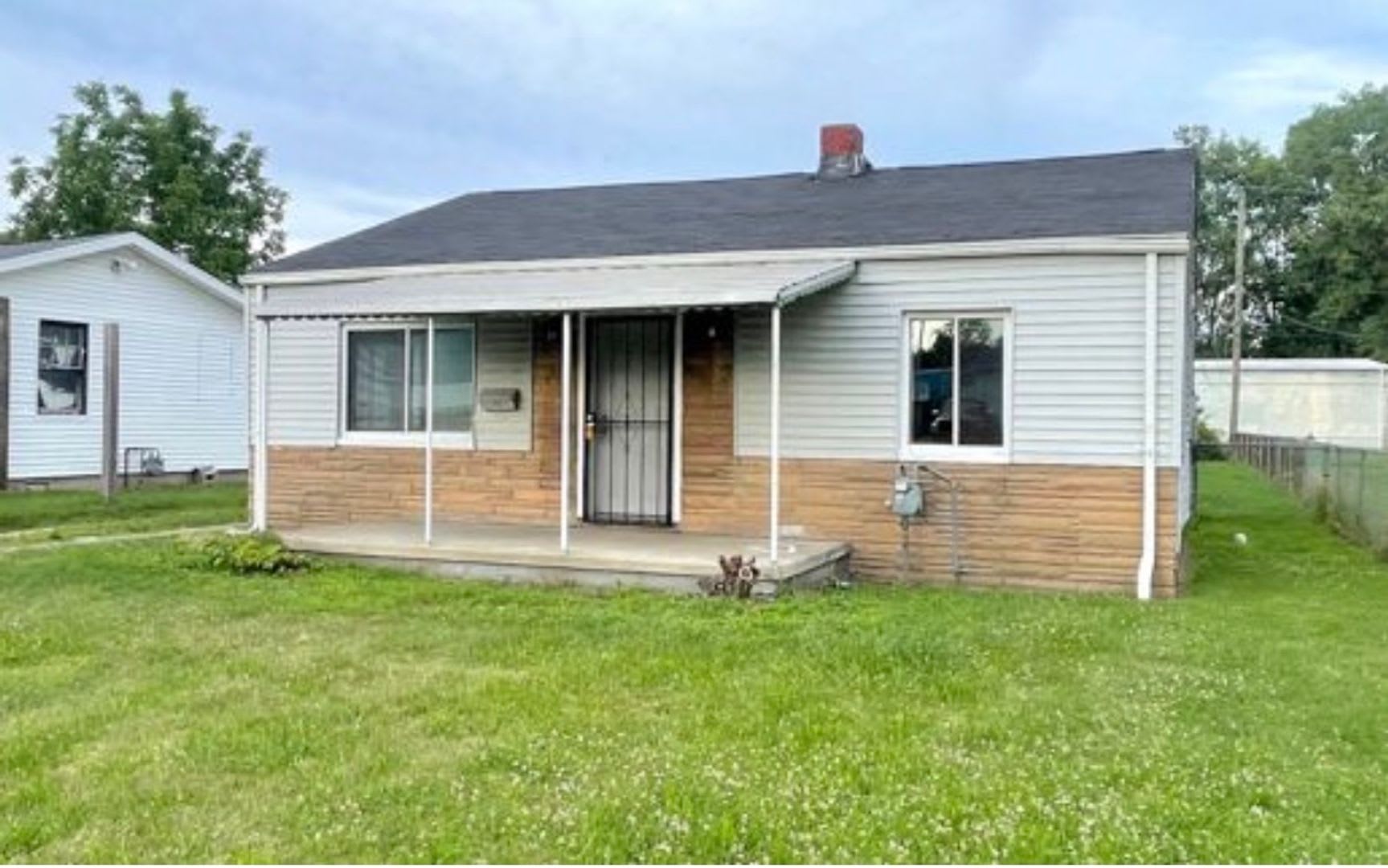 2 Bed 1 Bath – photo 1