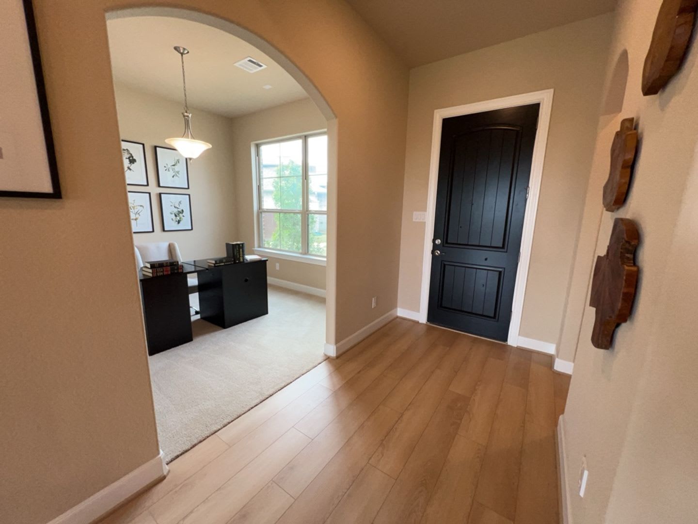 5602 Caracara St **Ask about our NO CASH DEPOSIT option!** – photo 3