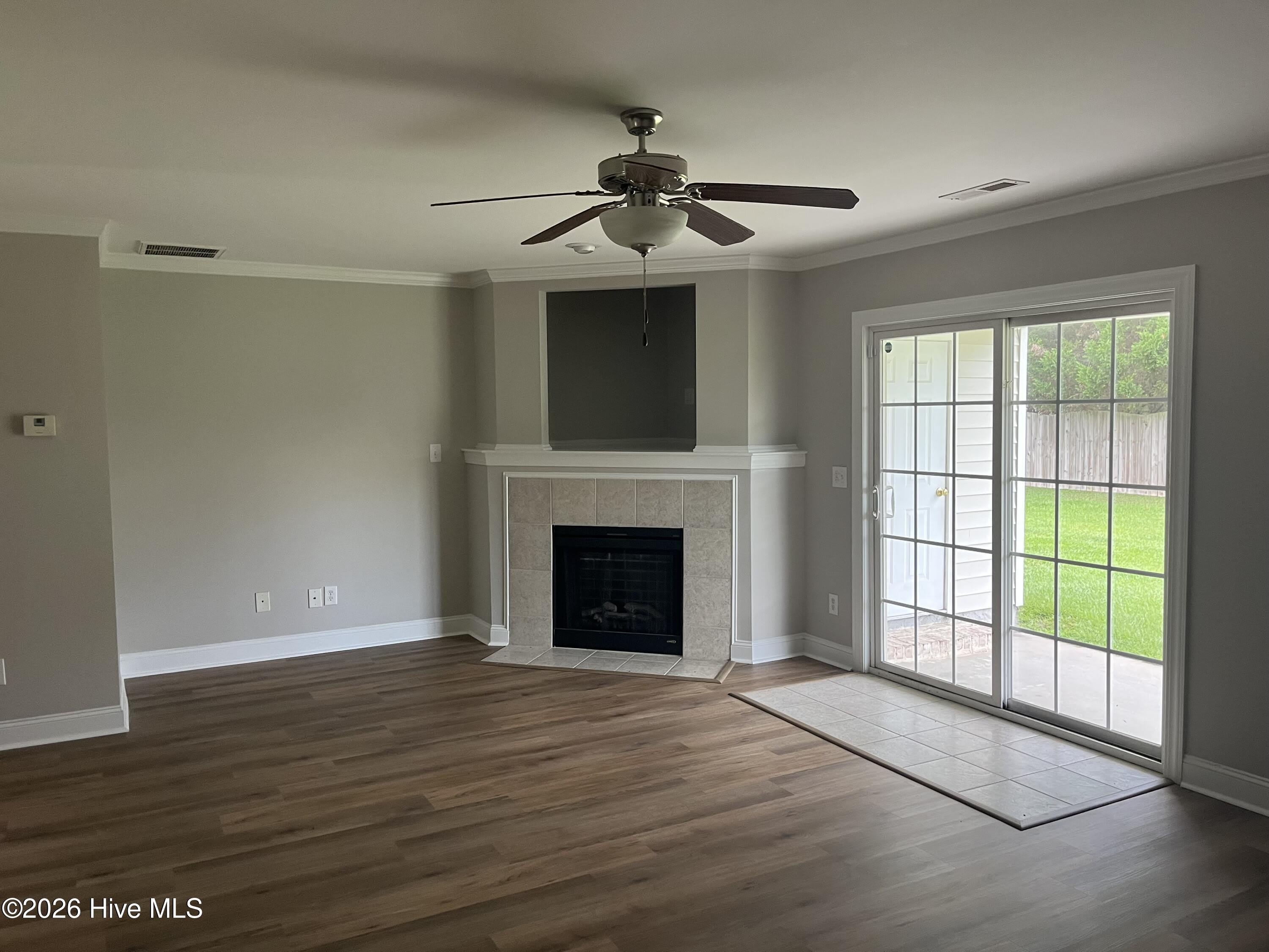 2029 Cambria Drive – photo 2