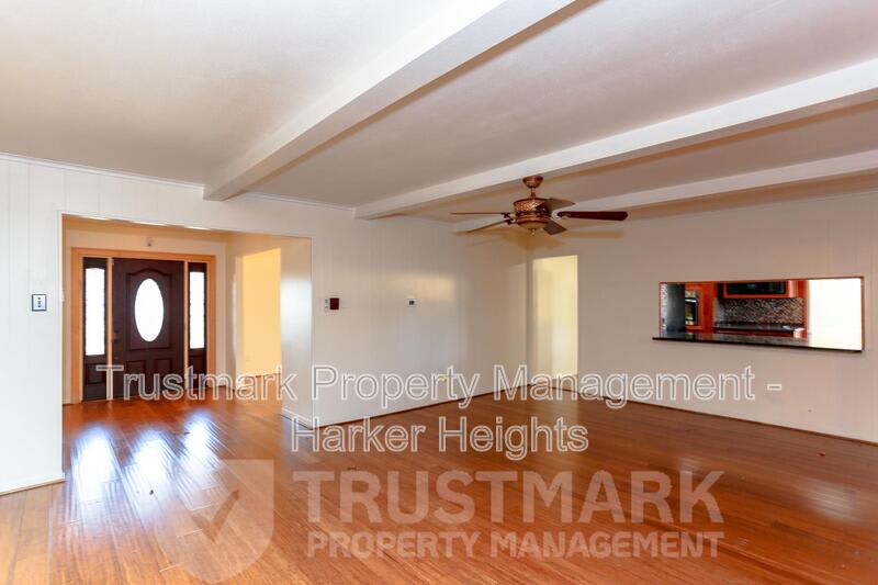 101 Highland Oaks Drive – photo 5