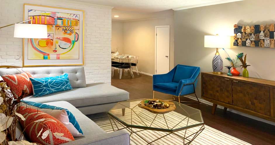 Lakeview Apartments – photo 2