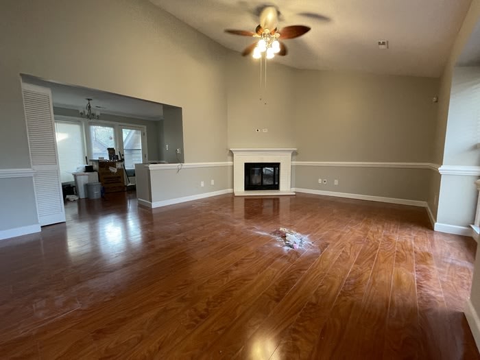 300 West Woodcroft Parkway – photo 3