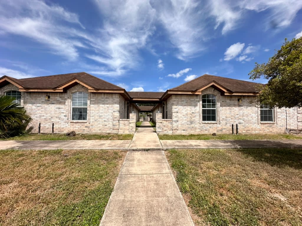 1107 S Palm Dr – photo 1
