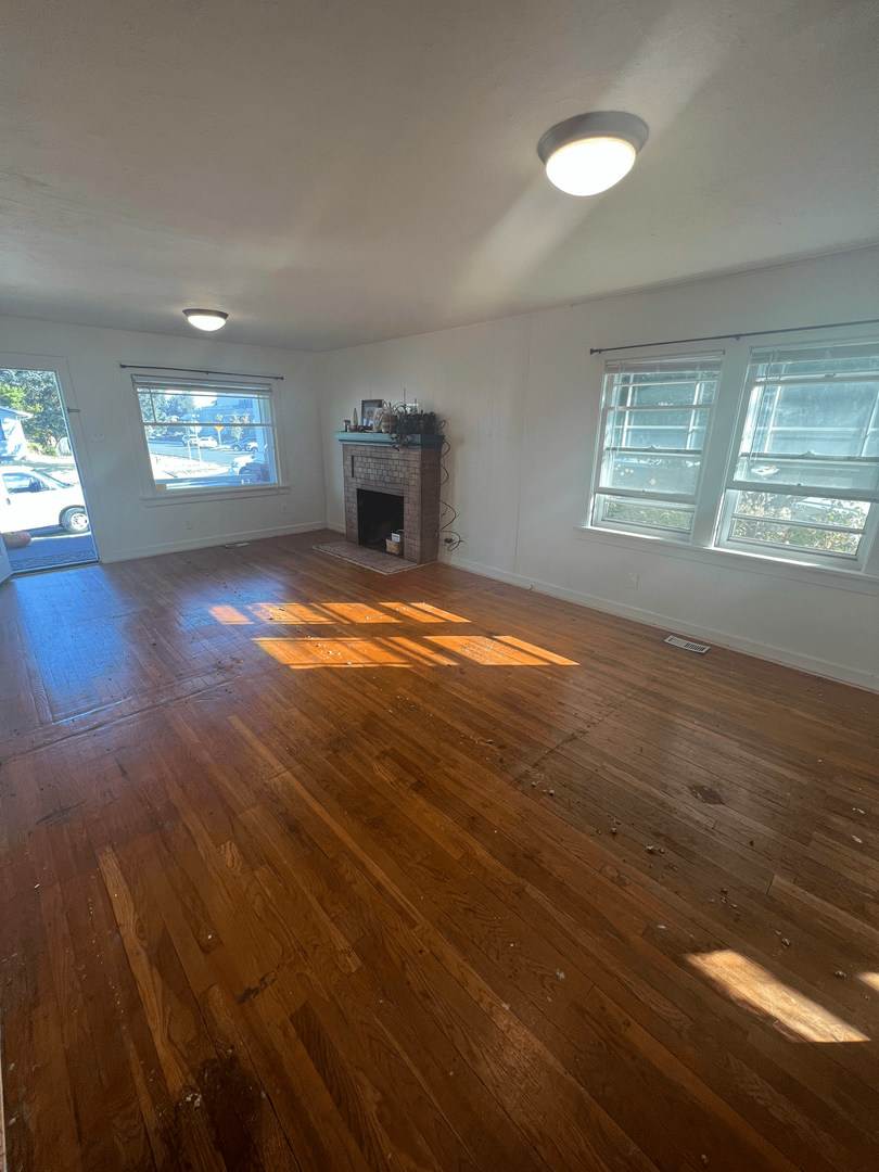 3Bd 1Ba Craftsman In Tacoma – photo 3