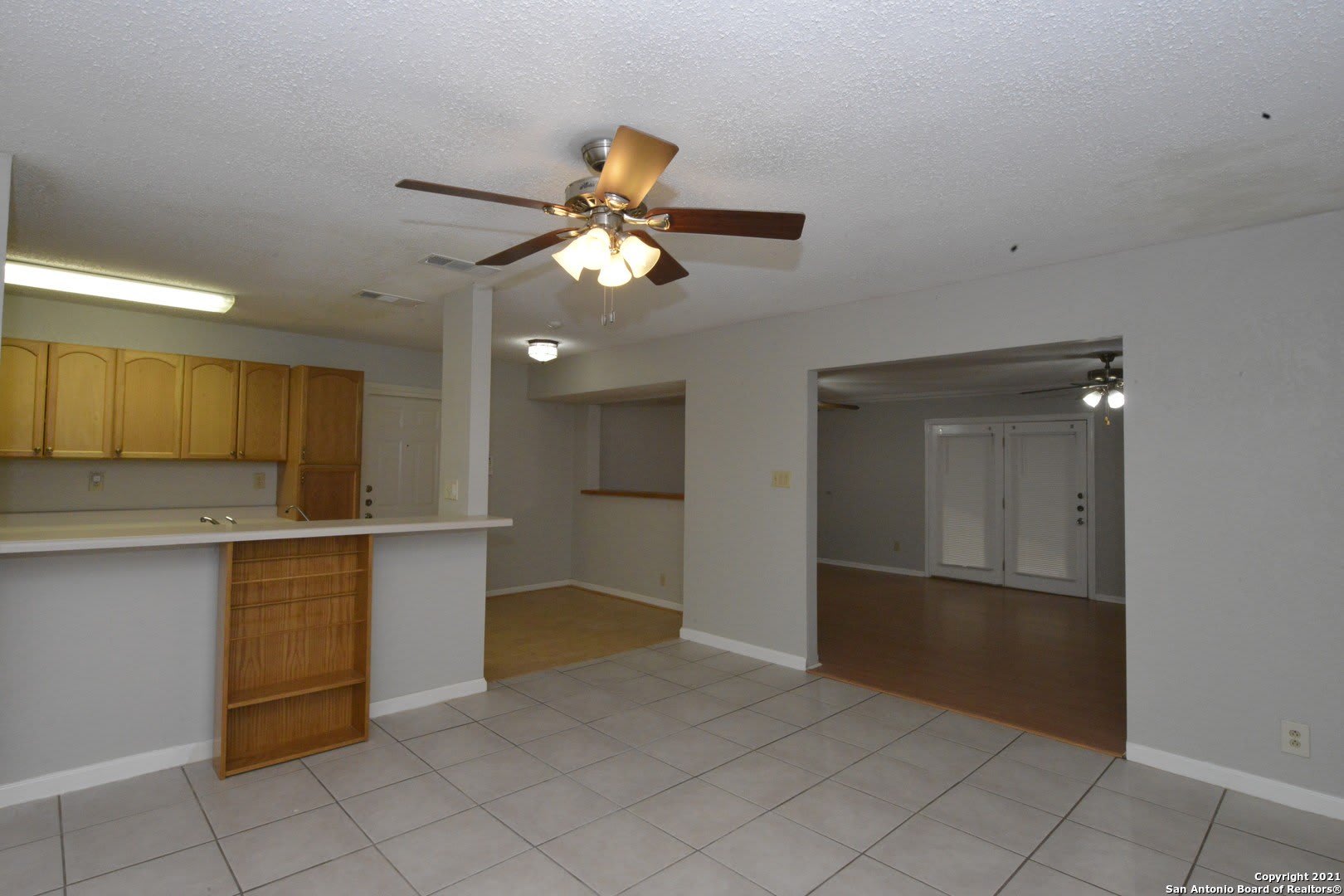 10918 Lands Run St – photo 5