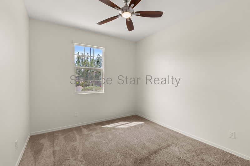 2818 E Hidalgo Ave – photo 5