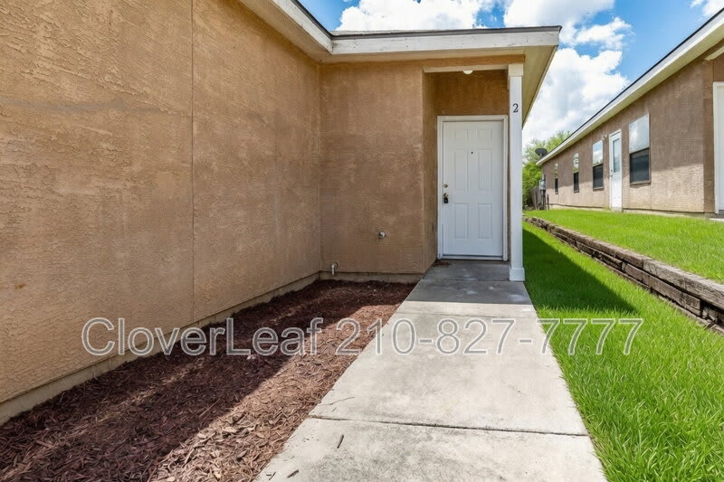 5718 Golf Hts – photo 2