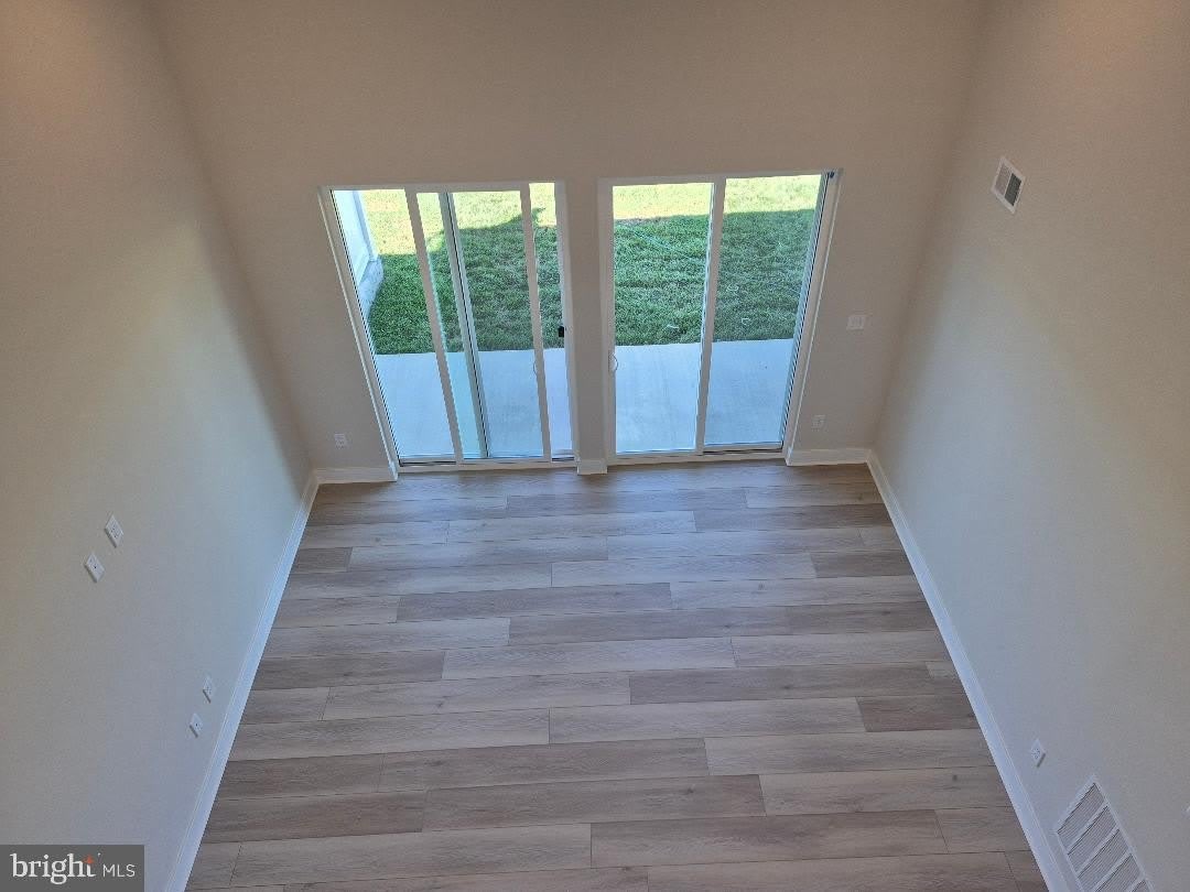 29273 OXFORD Drive – photo 3