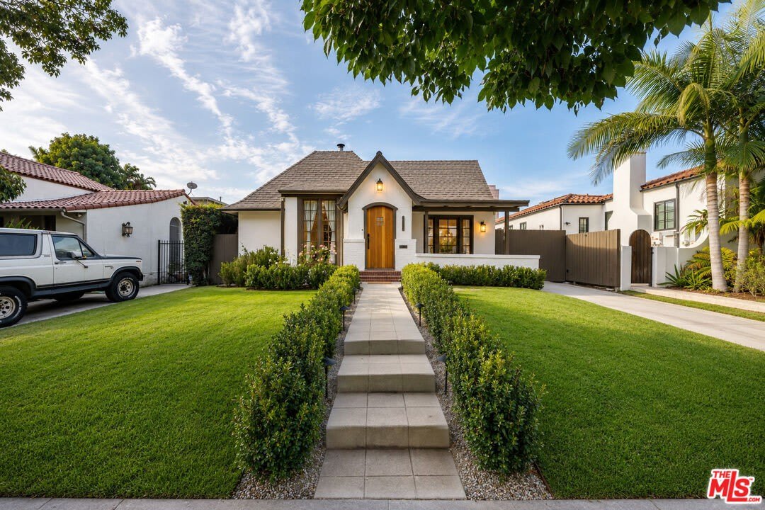 6537 Moore Dr – photo 4