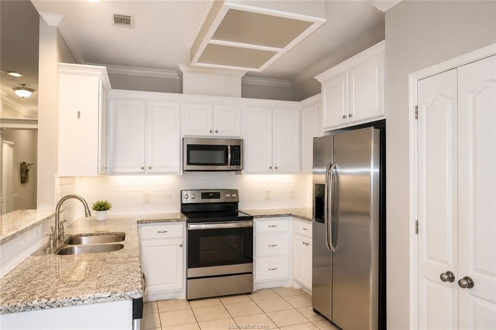 2364 Kendal Green – photo 3