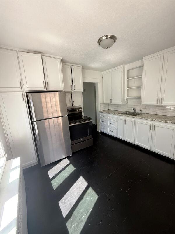 620 N 300 E – photo 2