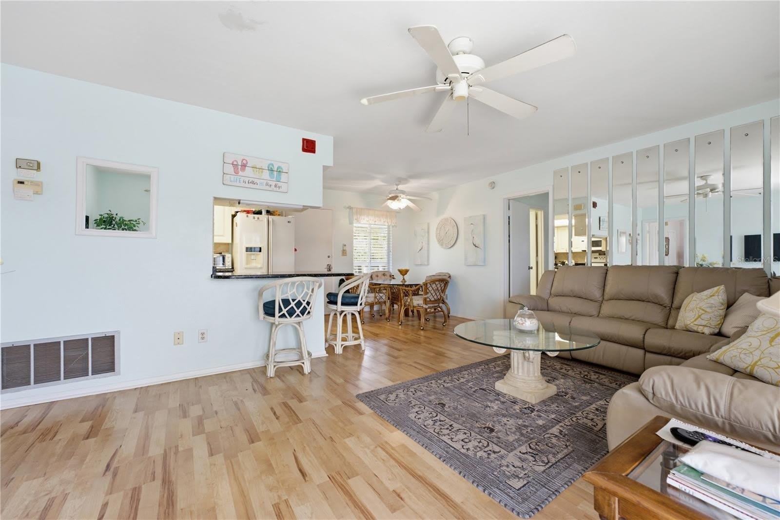 3755 S SCHOOL Avenue – photo 4
