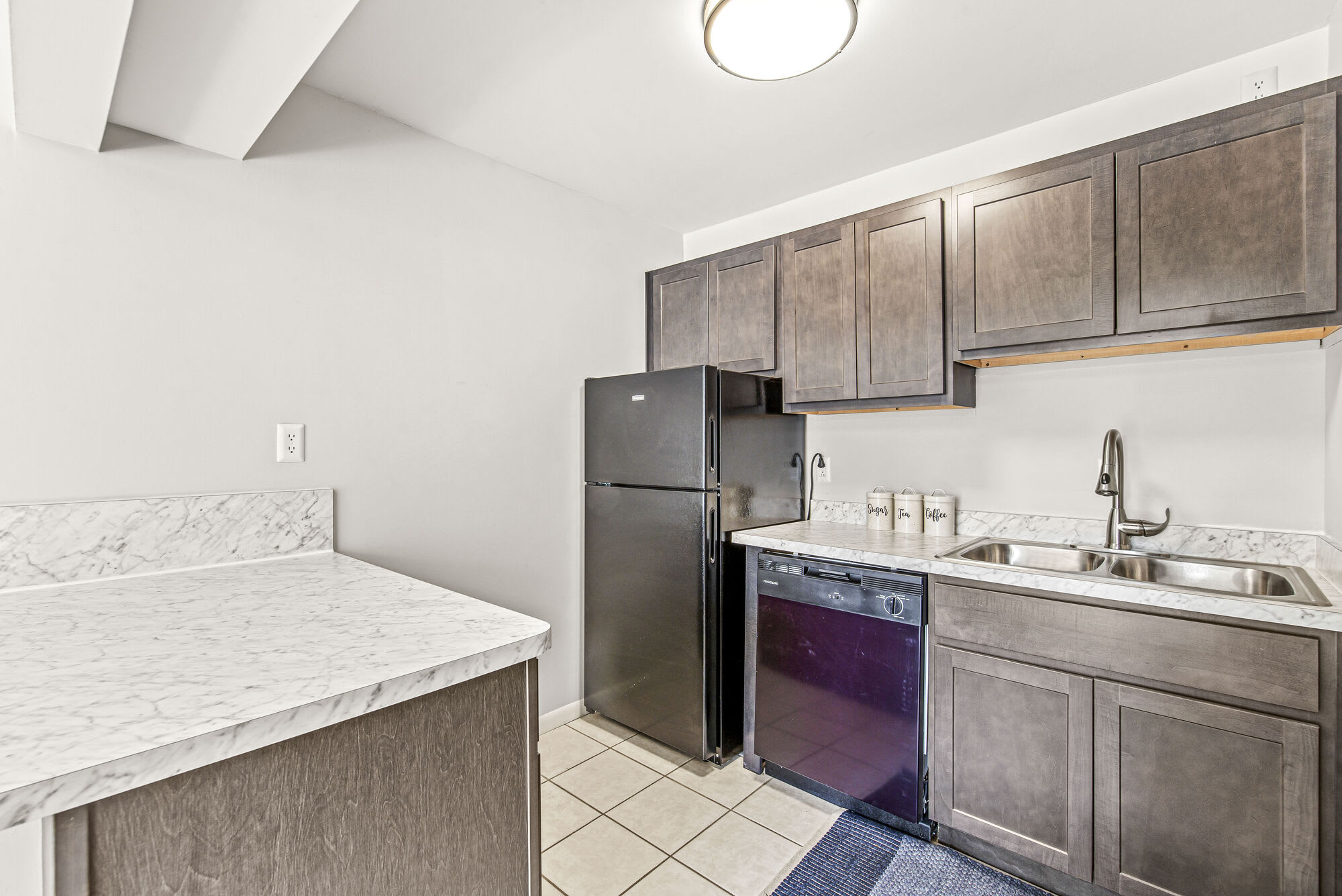 Harbour Pointe Apartments – photo 3