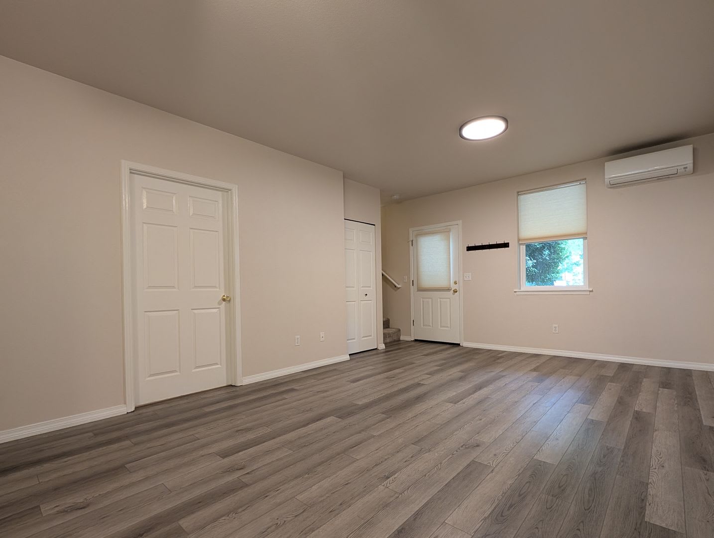 3 Bedroom, 2 Bath Home Close To Skinner Butte! – photo 3